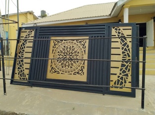 Lasercut Lola Design Gate 2020LCG04