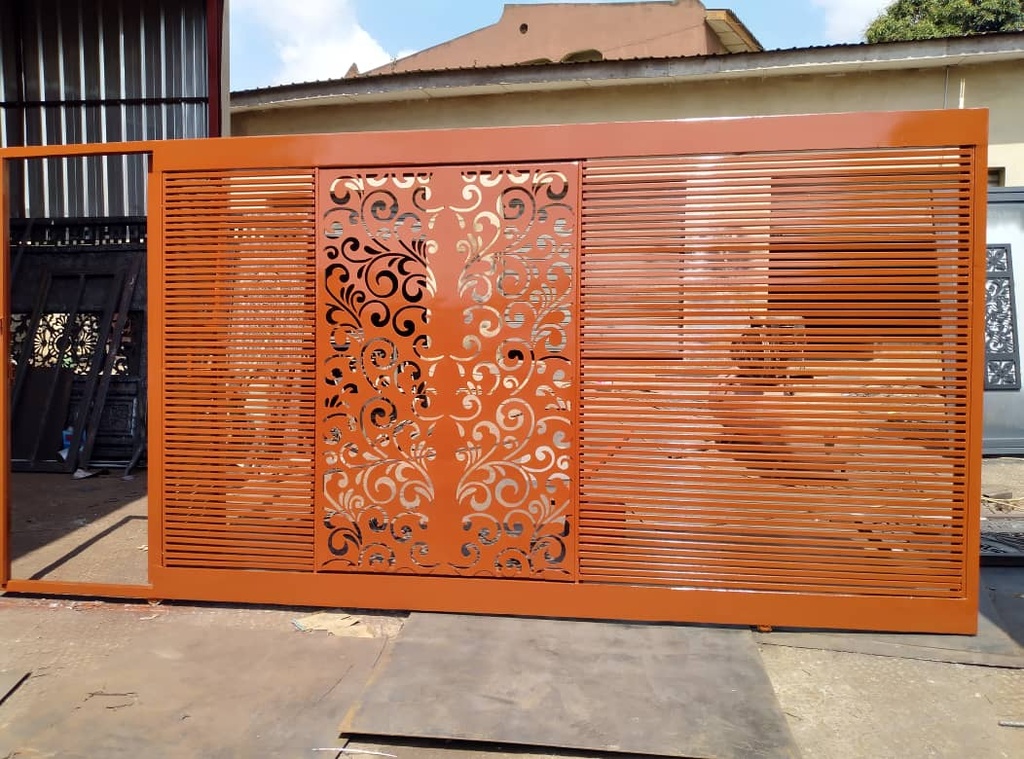 4200x2400 Lasercut Gate 2020LCG018